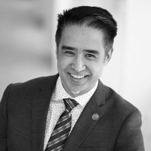Ezra Santos